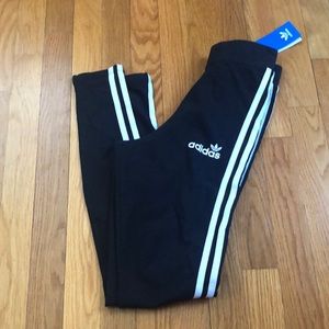 Adidas, NWT, cotton leggings . Size US XS